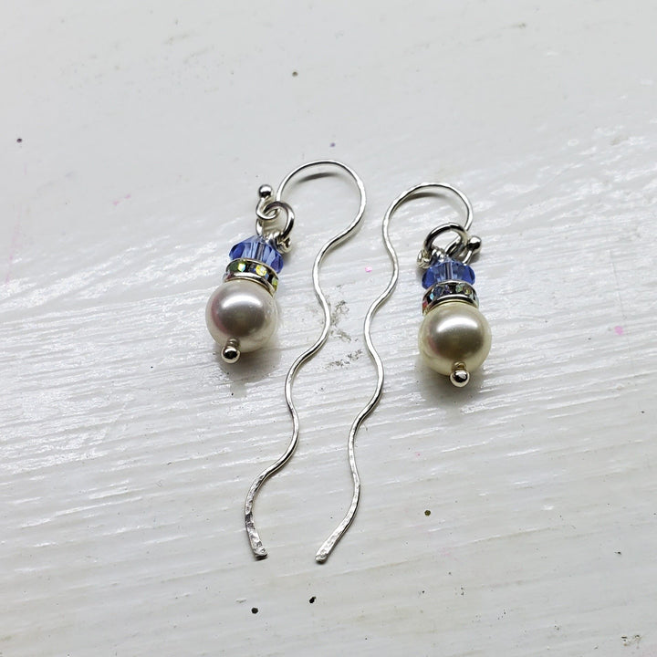 AMD1301-5-AMD1301-2-AMD1301-3-AMD1301-4-AMD1301 Ergonomic Crystal Pearl Wavy Ear Threaders - Earrings - Alexa Martha Designs   9641867051312