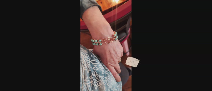 Turquoise Copper Wire Looped Heart Closure Bangle