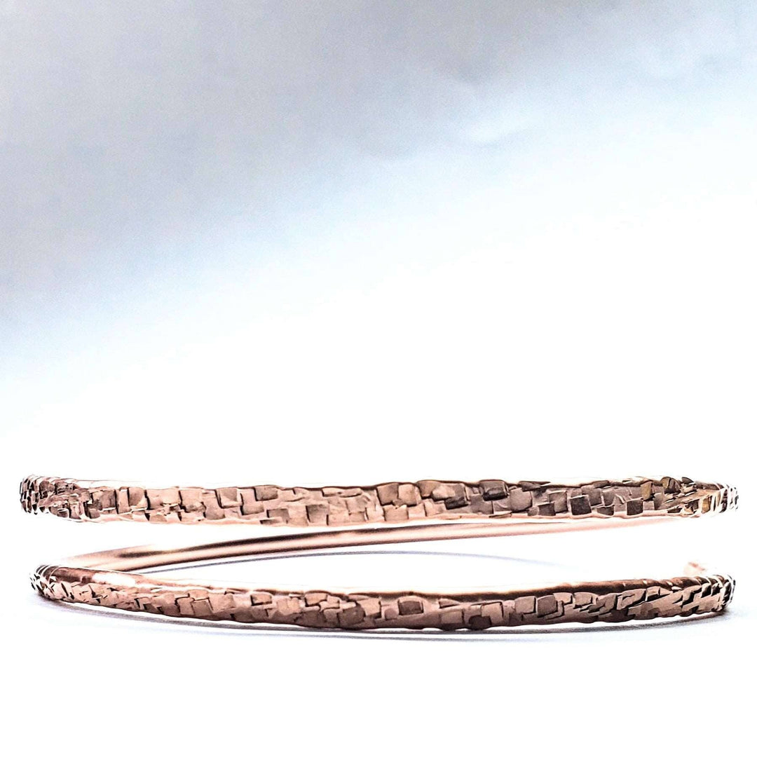 AMD1236 Full Overlap Copper Bangle - Bracelet - Alexa Martha Designs   7021318668335