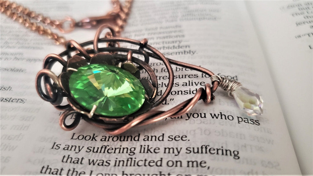 AMD1258 Handmade Wire Sculpted Green Crystal Copper Eye Necklace - Necklace - Alexa Martha Designs   8285274538288