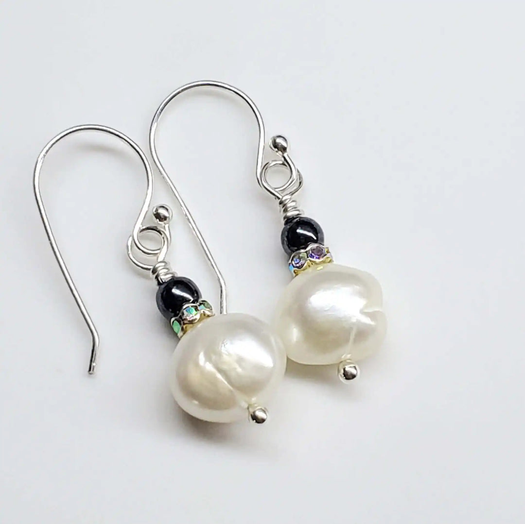AMD1310-3baroque freshwater pearl earringsEarringsEarrings$ 45.00Alexa Martha Designs