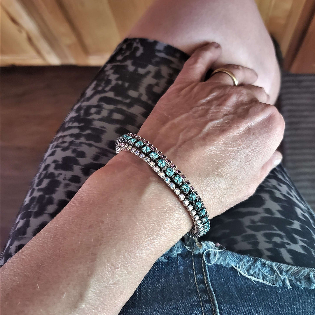 Handmade Hammered Sculpted Wire Wrapped Three Color Crystal Glamor Bangle