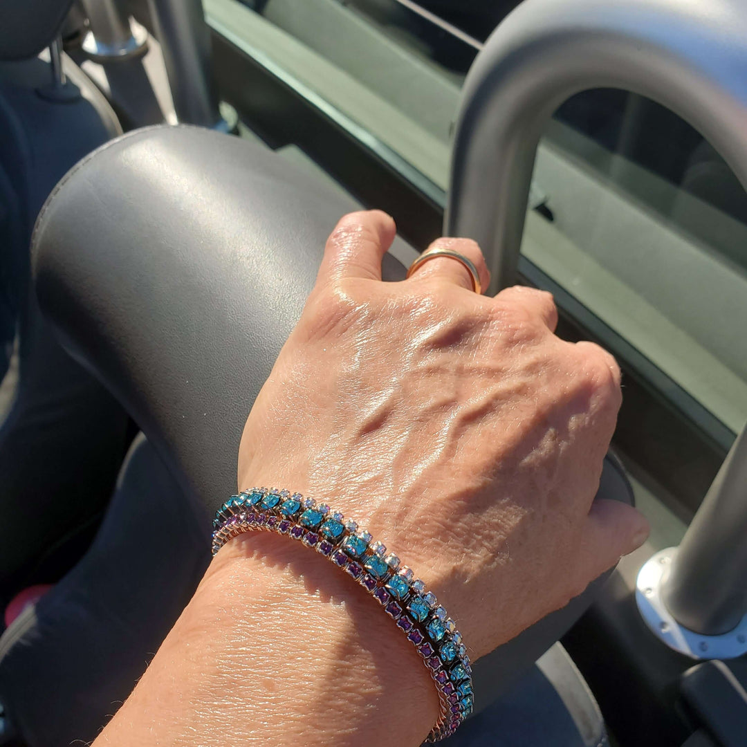 Handmade Hammered Sculpted Wire Wrapped Three Color Crystal Glamor Bangle