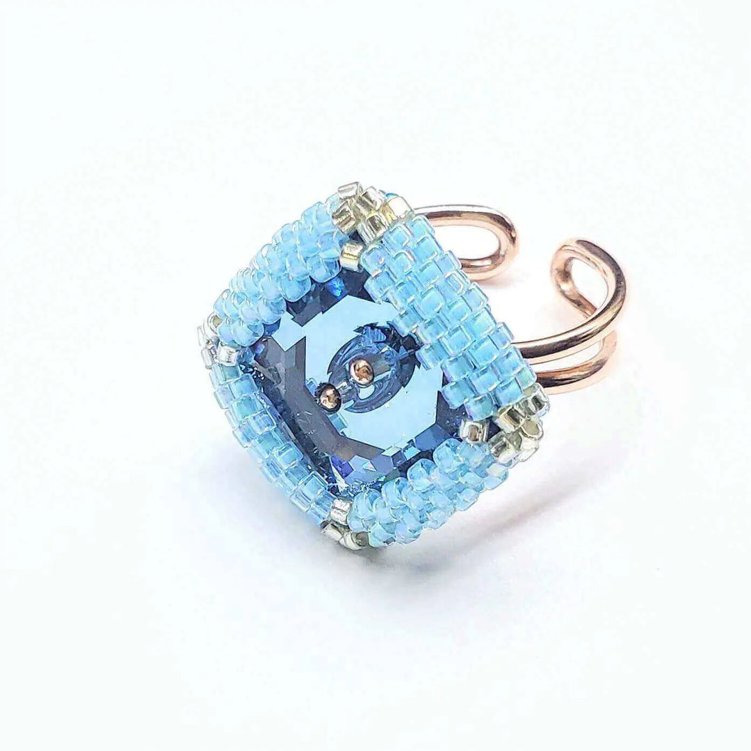 OOAK018Adjustable Copper Aqua Crystal Bezel Shank Button RingRingsRing$ 100.00Alexa Martha Designs