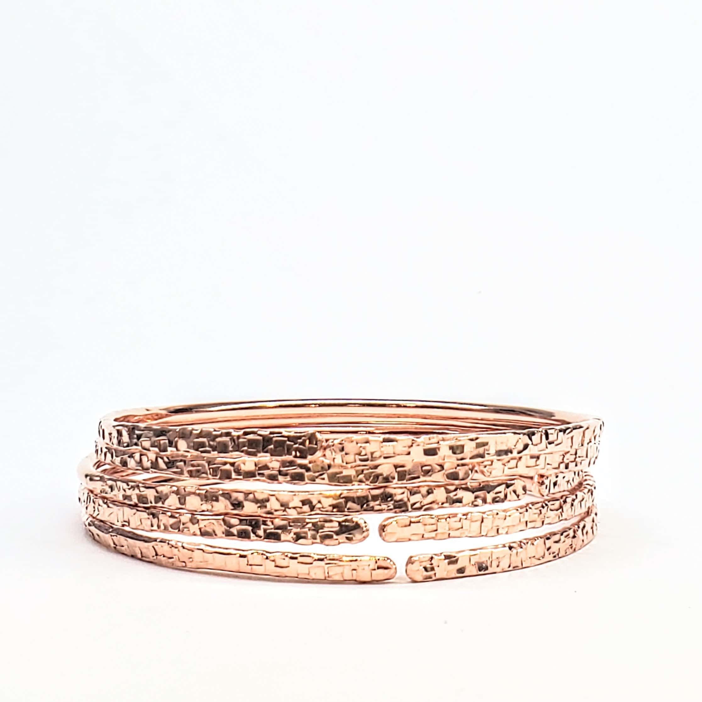アクセサリー K10YG BANGLE Textured Copper Anniversary Bangle - 4 Sizes