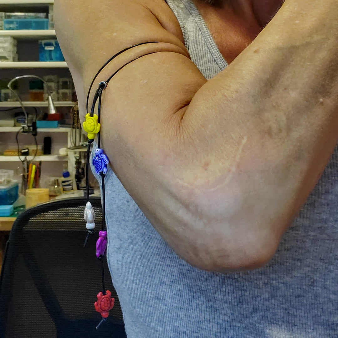 AMD1318-2Handmade Black Leather Colored Ceramic Talking NecklaceJewelryNecklace$ 25.00Alexa Martha Designs