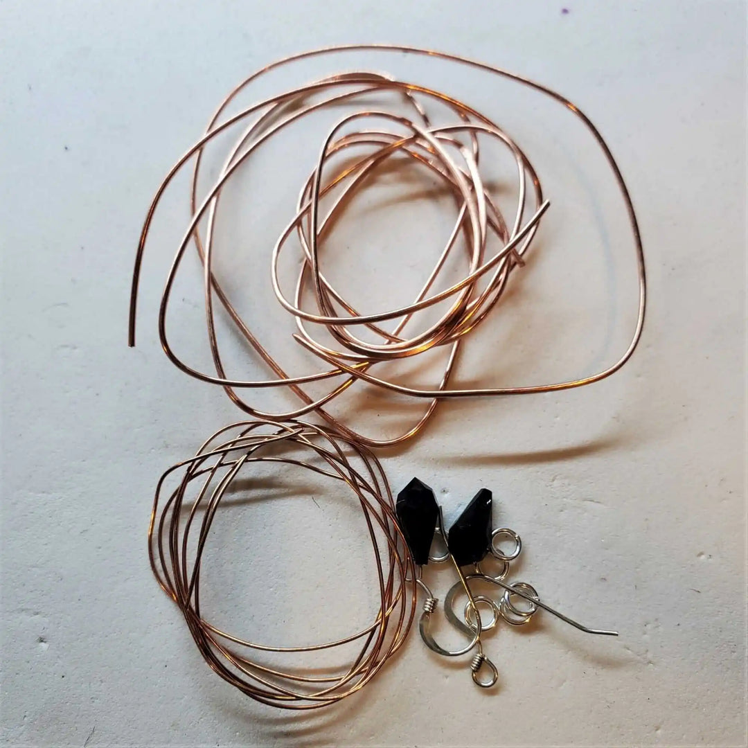 Class 1 Wire Sculpting Earrings Necklace Materials Kit includes copper wire, findings and Swarovski crystals for jewelry making.