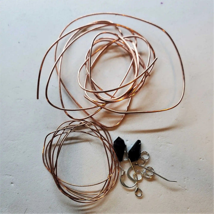 Class 1 Wire Sculpting Earrings Necklace Materials Kit includes copper wire, findings and Swarovski crystals for jewelry making.