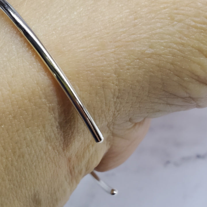 AMD1288Lavender Crystal Cancer Ribbon Awareness Bangle For CancersJewelryBracelet$ 84.00Alexa Martha Designs