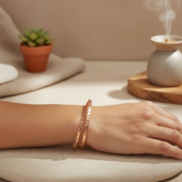 Handmade Adjustable 10 Gauge Copper Hammer Textured Overlap Bangle