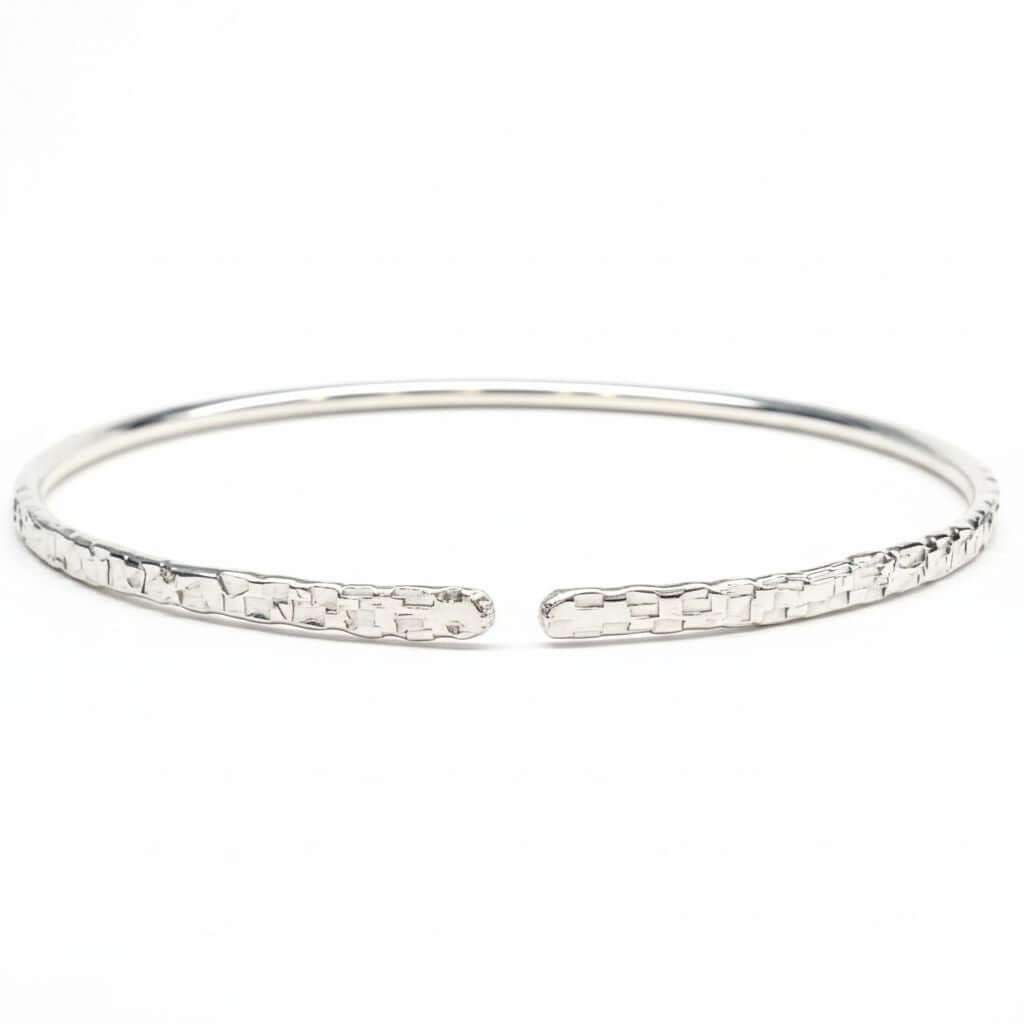 10 Gauge 925 Silver Hammer Textured Bangle – Alexa Martha Designs