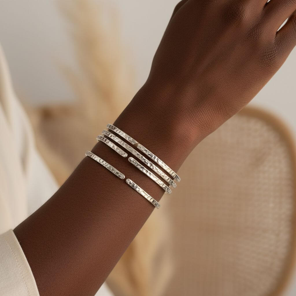 10 Gauge 925 Silver Hammer Textured Bangle – Alexa Martha Designs