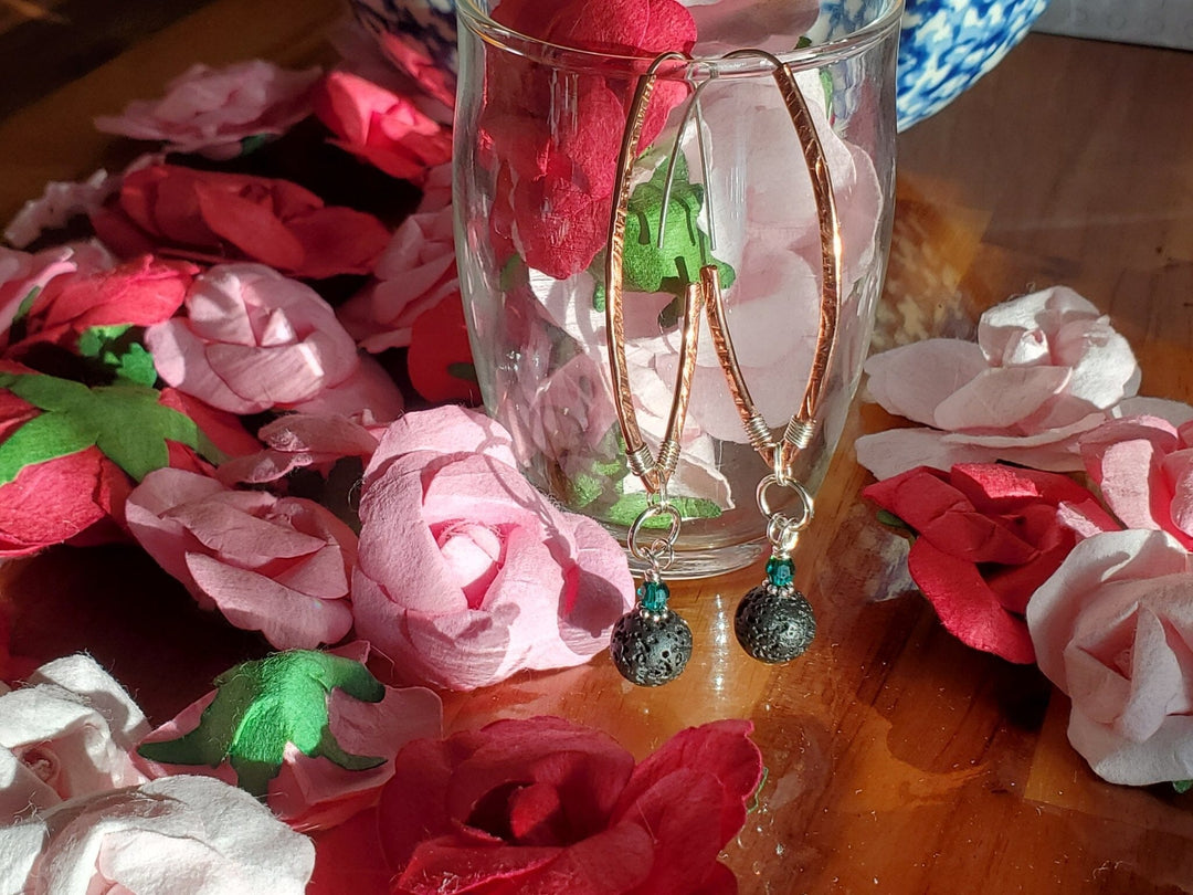 AMDS007Handmade Ergonomic Earrings from Past Glam Subscription BoxJewelryEarrings$ 77.00Alexa Martha Designs