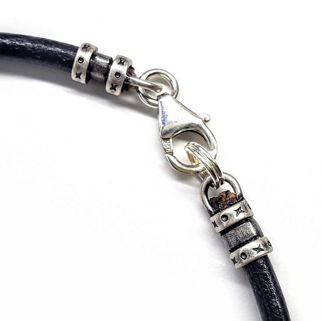 AMD1151-2Gender Neutral Beaded Leather Patriotic BraceletJewelryBracelet$ 42.00Alexa Martha Designs