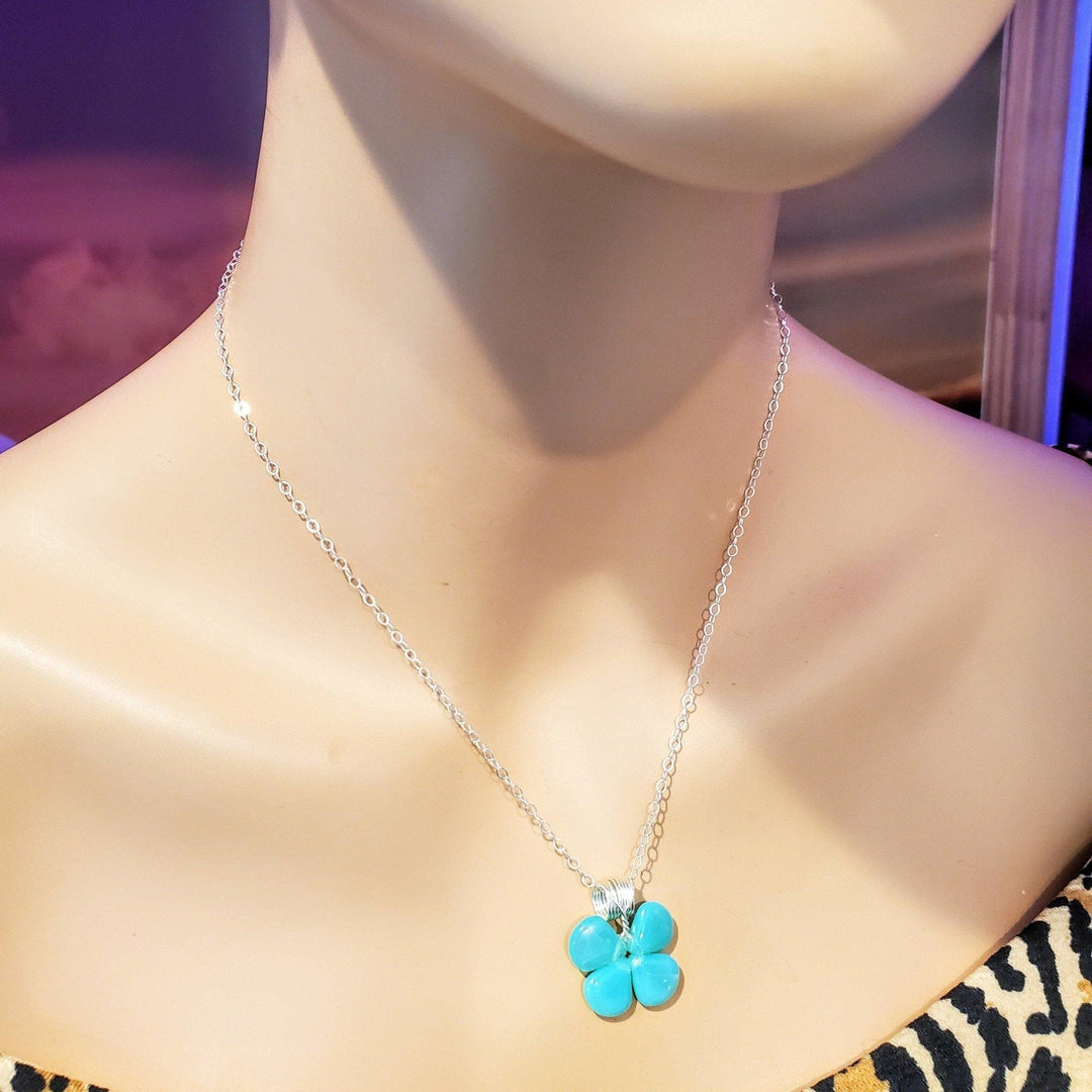 Peal Reversible Clover Necklace – MM